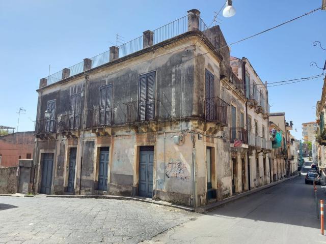 Villetta indipendente in vendita di 260 m² in Via San Martino
