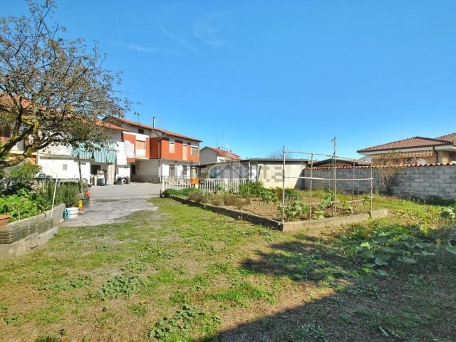 Villetta indipendente in vendita di 260 m² in Via San Bernardo, 20