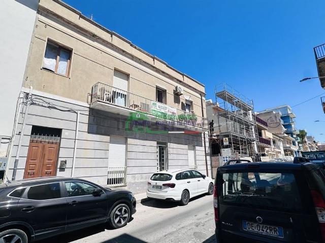 Villetta indipendente in vendita di 260 m² in Via Palermo
