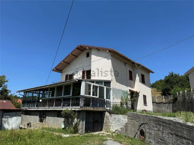 Villetta indipendente in vendita di 260 m² in Via Provinciale, 8