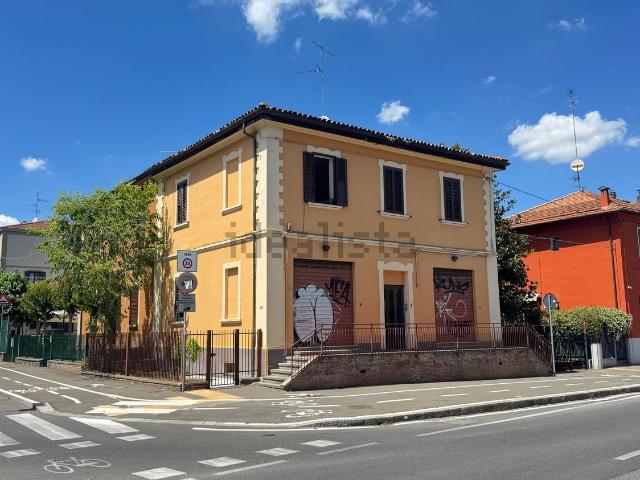 Villetta indipendente in vendita di 260 m² in Via Torino, 3