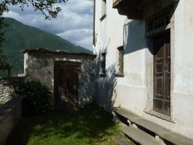 Villetta indipendente in vendita di 260 m² in Via Tignolino, 6