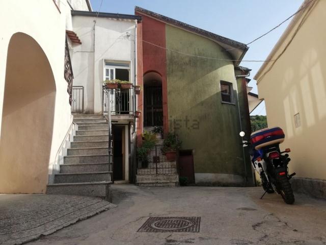 Villetta indipendente in vendita di 260 m² in Via Villa Santa Croce