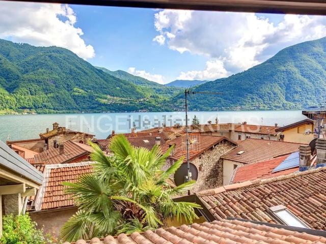 Villetta indipendente in vendita di 260 m² in Contrada Sei Caduti