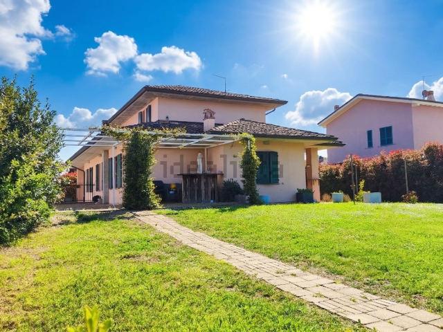 Villetta indipendente in vendita di 260 m² in Località Turro, 17