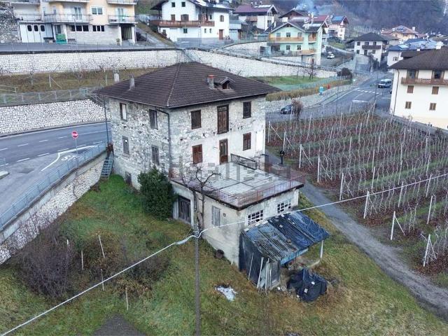 Villetta indipendente in vendita di 261 m² in Strada Nazionale, 75