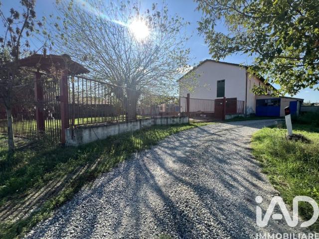 Villetta indipendente in vendita di 262 m² in Via Loreto