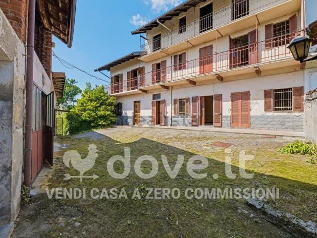 Villetta indipendente in vendita di 263 m² in Via Montello, 40