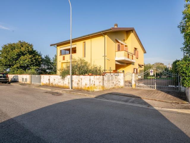 Villetta indipendente in vendita di 264 m²