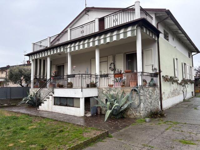 Villetta indipendente in vendita di 264 m²