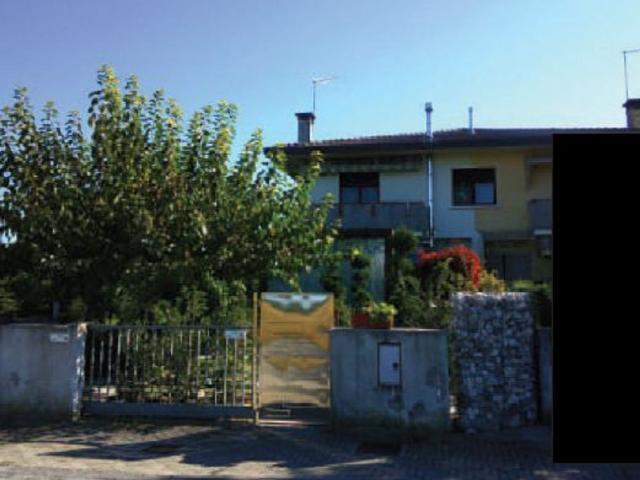 Villetta indipendente in vendita di 264 m² in Via Avenali, 23