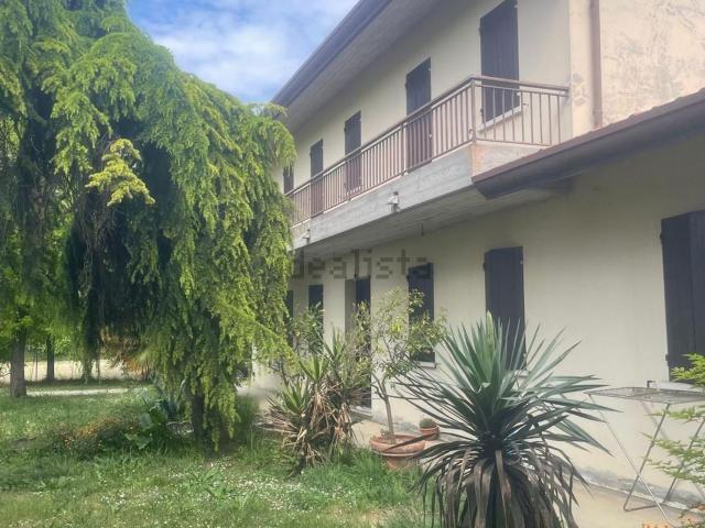 Villetta indipendente in vendita di 265 m²