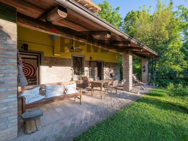Villetta indipendente in vendita di 265 m² in Via F. Cavallotti, 30