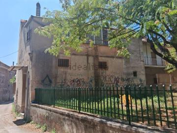 Villetta indipendente in vendita di 265 m² in Via Iadevaia