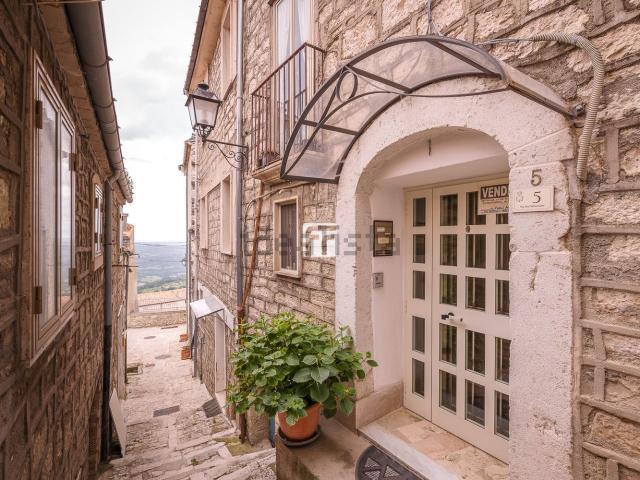 Villetta indipendente in vendita di 265 m² in Via San Sebastiano, 5