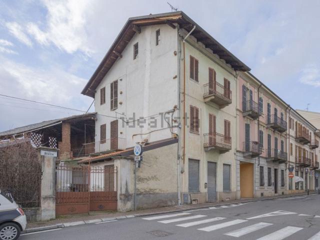Villetta indipendente in vendita di 265 m² in Piazza Ubertalli, 9