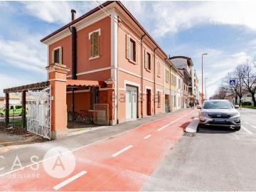 Villetta indipendente in vendita di 266 m² in Viale Giovanni Bovio, 444