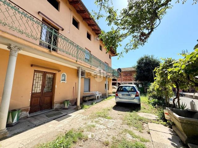 Villetta indipendente in vendita di 267 m² in Via C. Percoto, 60