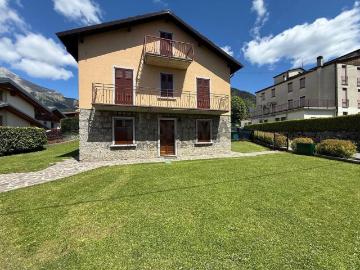 Villetta indipendente in vendita di 267 m² in Via Palazzo, 8