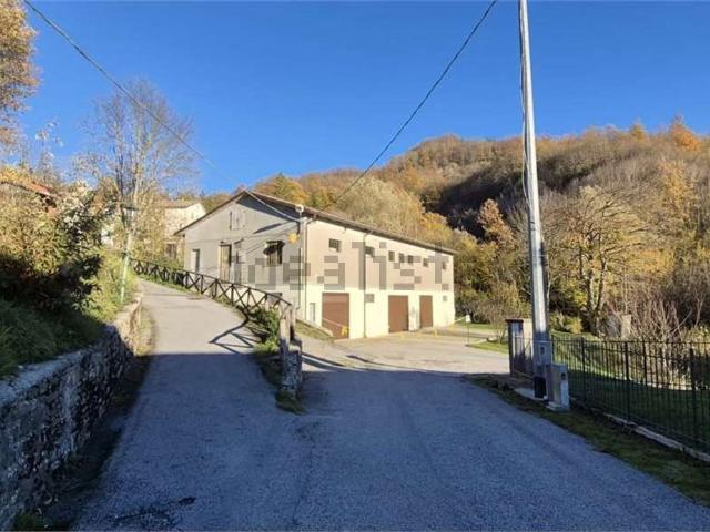 Villetta indipendente in vendita di 268 m²