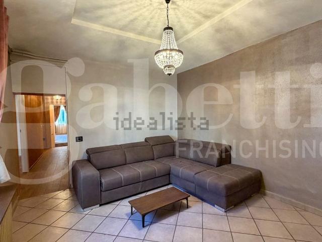 Villetta indipendente in vendita di 268 m² in Via Cura