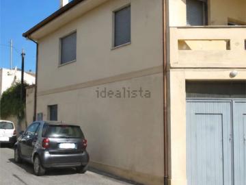 Villetta indipendente in vendita di 268 m² in Via Regina Margherita, 2