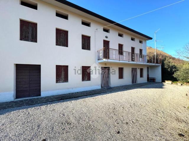 Villetta indipendente in vendita di 268 m² in Via Tobero, 25