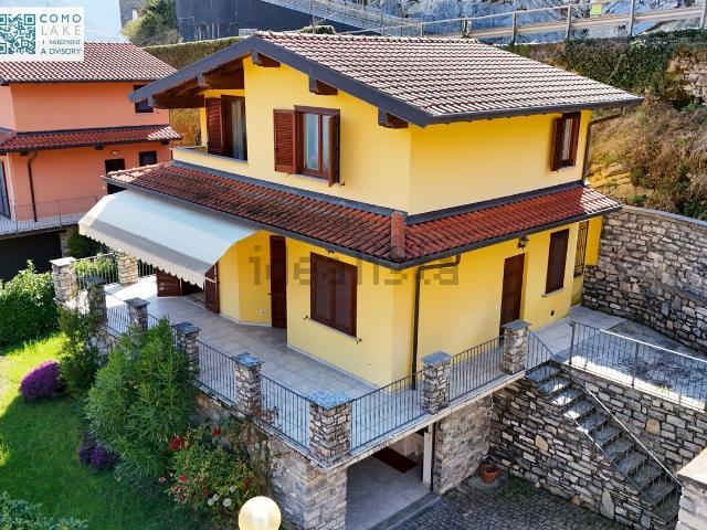 Villetta indipendente in vendita di 268 m² in Località Castello