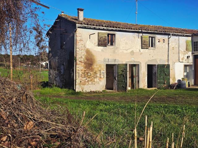 Villetta indipendente in vendita di 269 m² in Via Rodella, 44
