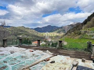 Villetta indipendente in vendita di 269 m² in Via Vincenzo Monti, 9