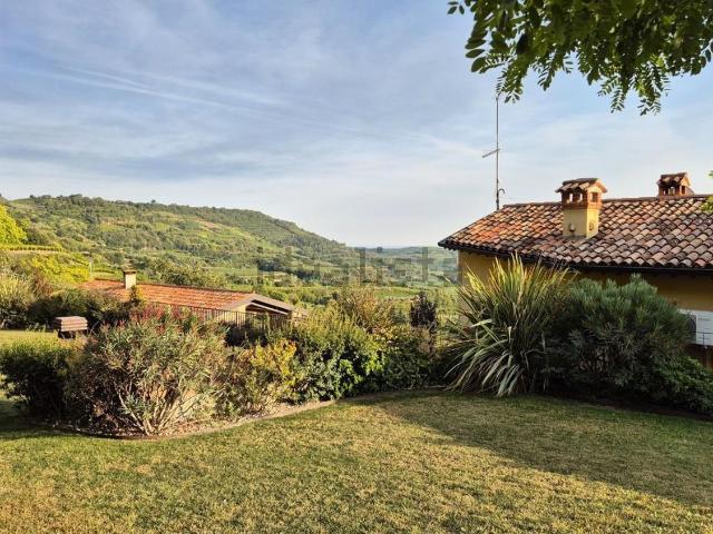 Villetta indipendente in vendita di 270 m²