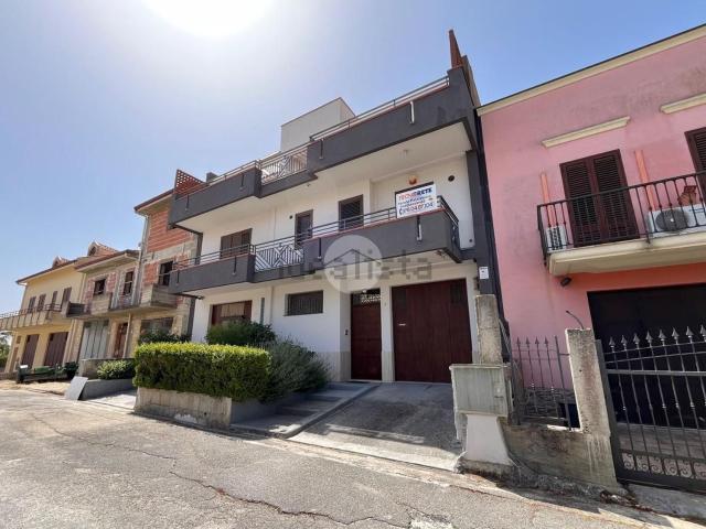 Villetta indipendente in vendita di 270 m²