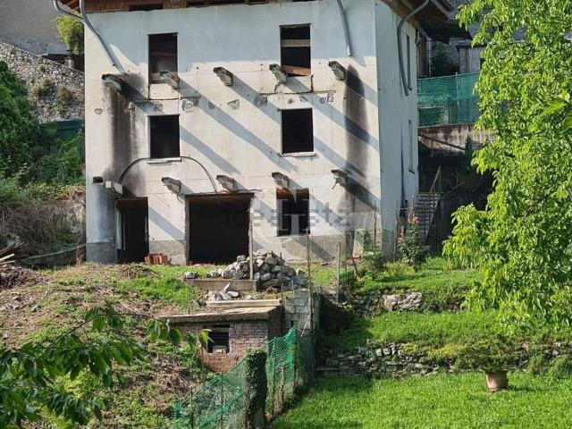 Villetta indipendente in vendita di 270 m²