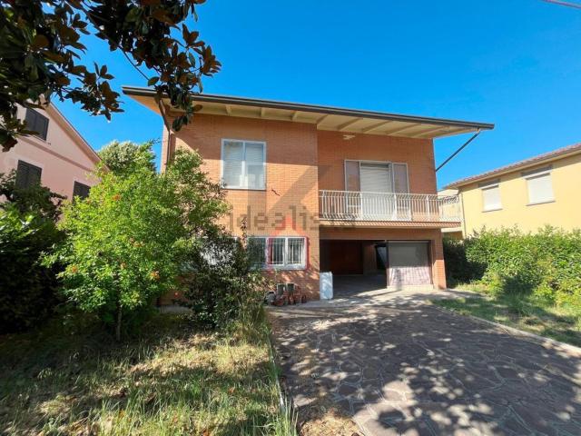 Villetta indipendente in vendita di 270 m²
