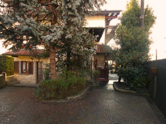 Villetta indipendente in vendita di 270 m²