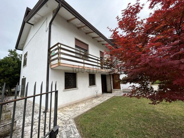 Villetta indipendente in vendita di 270 m²
