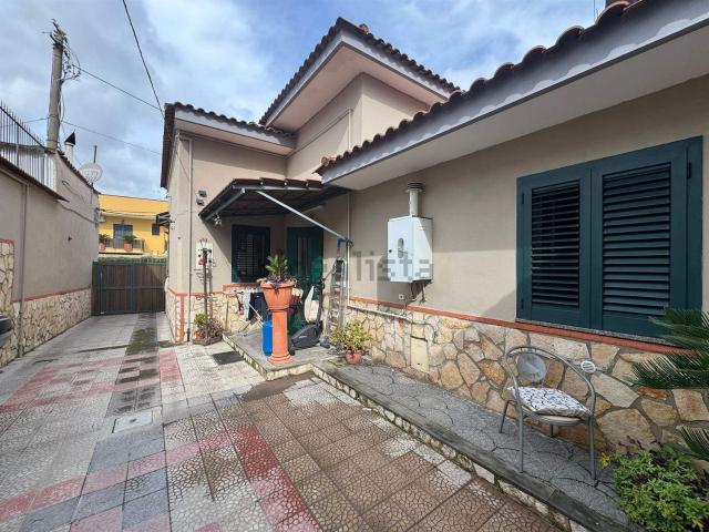Villetta indipendente in vendita di 270 m²