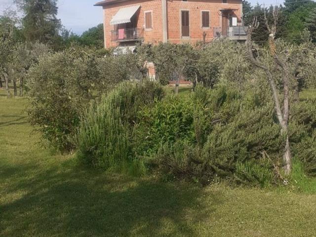 Villetta indipendente in vendita di 270 m²