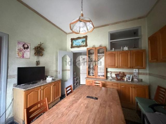 Villetta indipendente in vendita di 270 m² in Via Confalonieri, 18