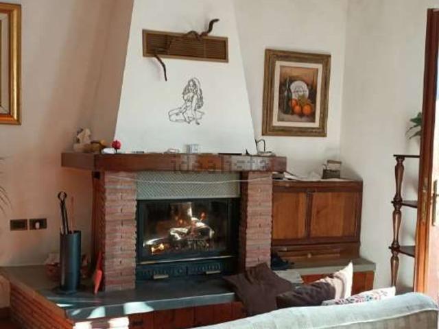 Villetta indipendente in vendita di 270 m² in Via Ca&apos  del Vento, 214
