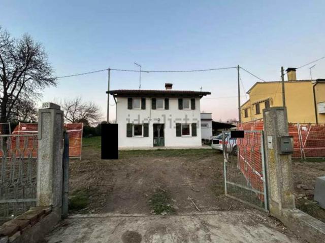 Villetta indipendente in vendita di 270 m² in Via Caltana, 102