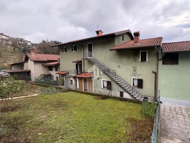 Villetta indipendente in vendita di 270 m² in Via Acqua, 48