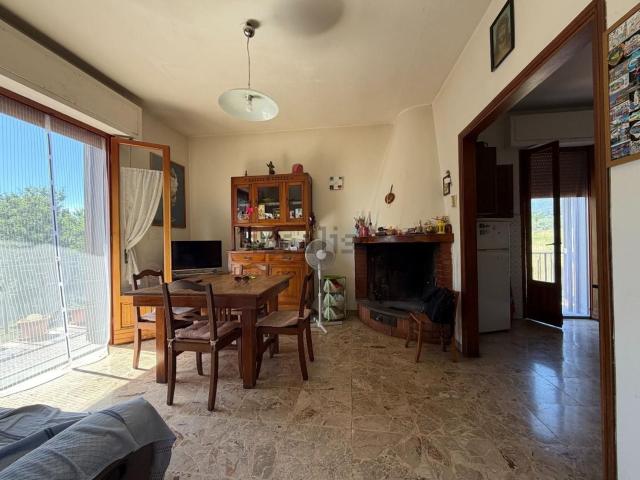 Villetta indipendente in vendita di 270 m² in Via Baccheretana, 161