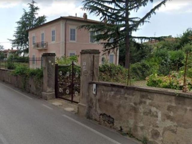 Villetta indipendente in vendita di 270 m² in Via Blera