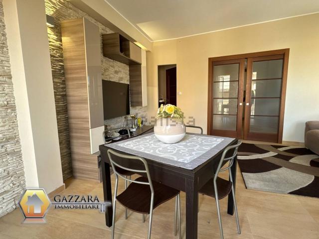 Villetta indipendente in vendita di 270 m² in Via Garibaldi