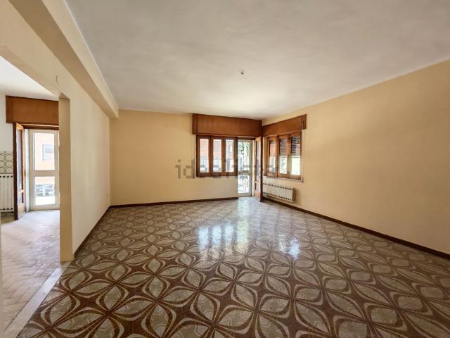 Villetta indipendente in vendita di 270 m² in Via Giuseppe Garibaldi, 52