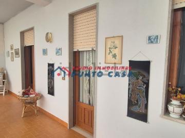 Villetta indipendente in vendita di 270 m² in Via Giovanni Asaro, 55