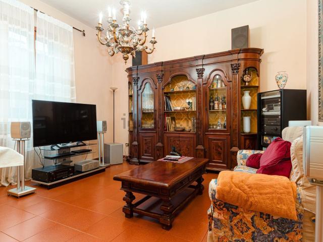 Villetta indipendente in vendita di 270 m² in Via Domenico Guerrazzi, 13
