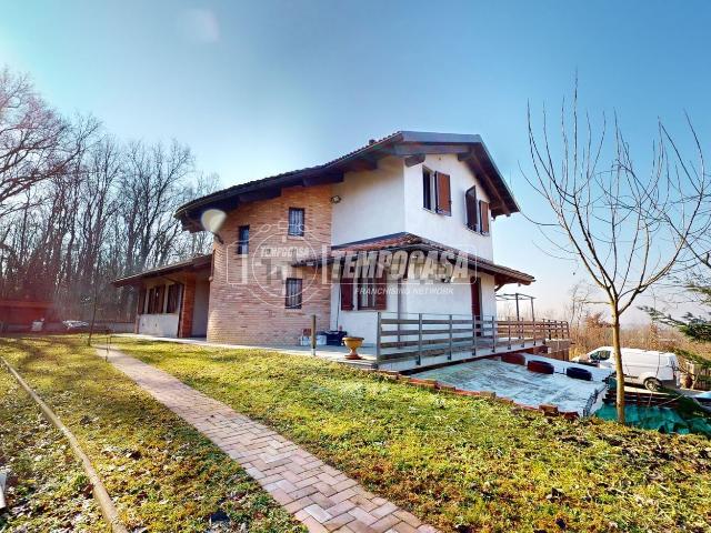 Villetta indipendente in vendita di 270 m² in Via Don Pennanzio, 27