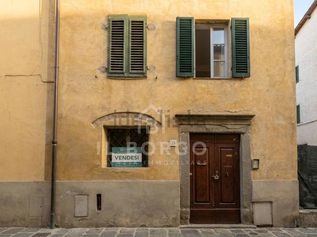 Villetta indipendente in vendita di 270 m² in Via della Porta Vecchia, 35